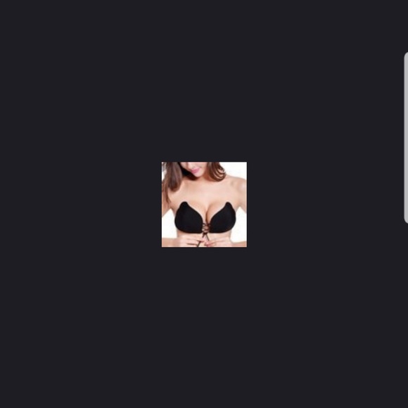 💥👜💋Silicone stick on bra💋👜💥 - Picture 2 of 5